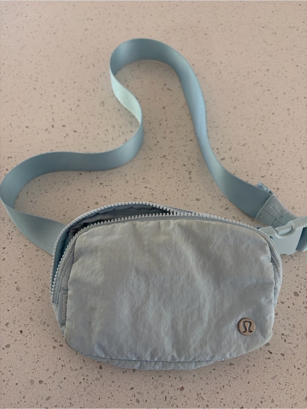 Lululemon Cross Body Bag - Light Blue